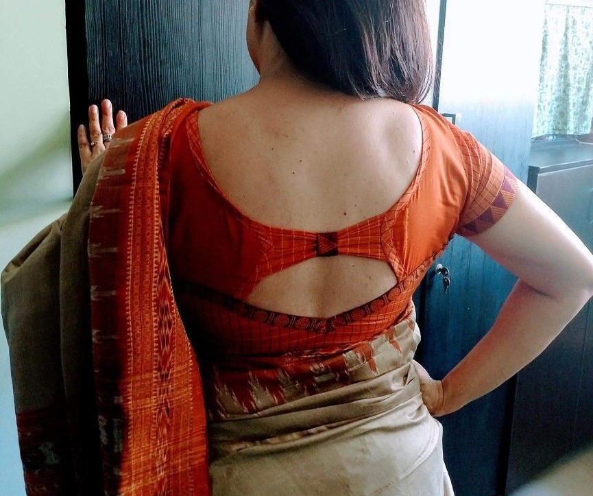 simple blouse design for back neck