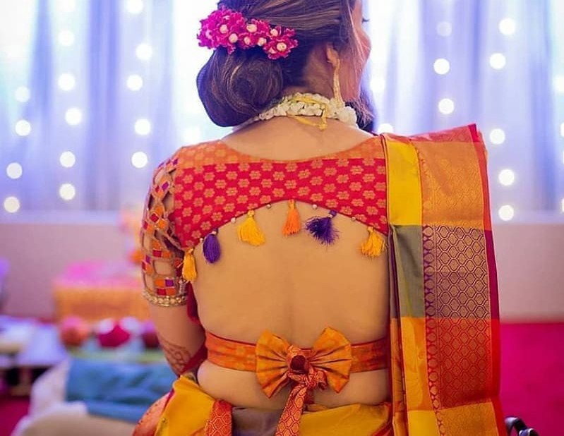 back neck design for silk saree image