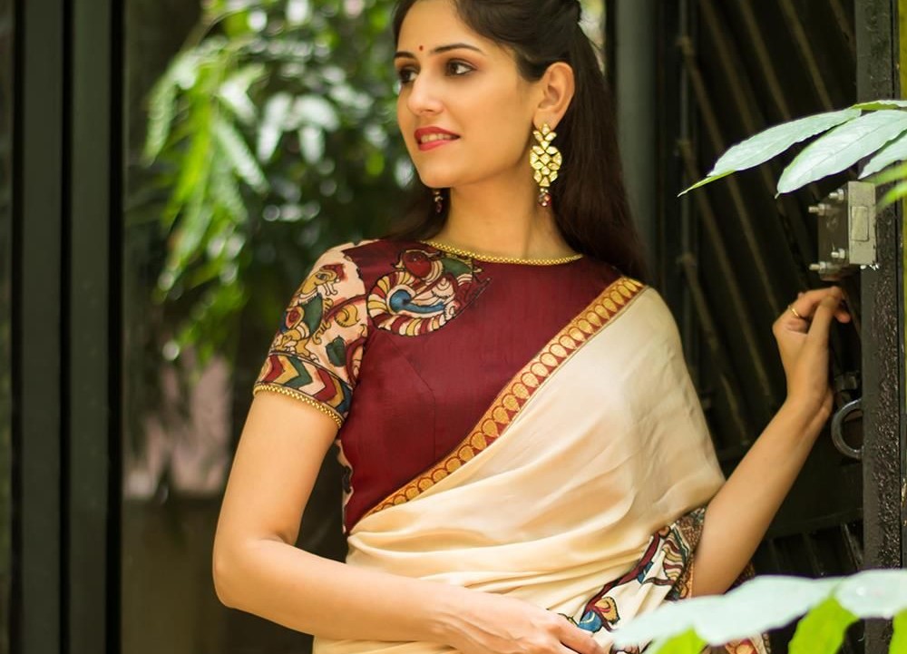 full neck saree image