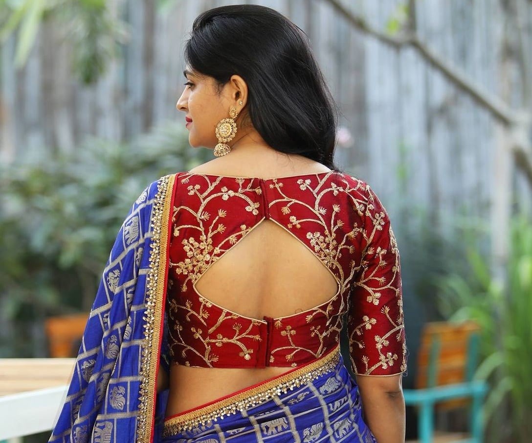 red color Kathpadar Saree Blouse Back Neck Designs