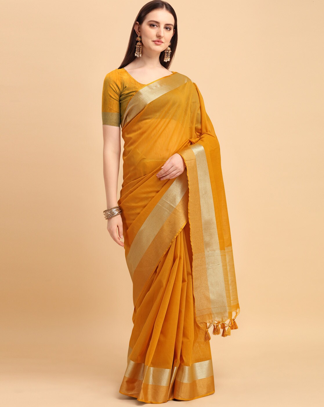Pin by elsa on saree | Blouse design models, Wedding blouse designs, Indian  beauty saree