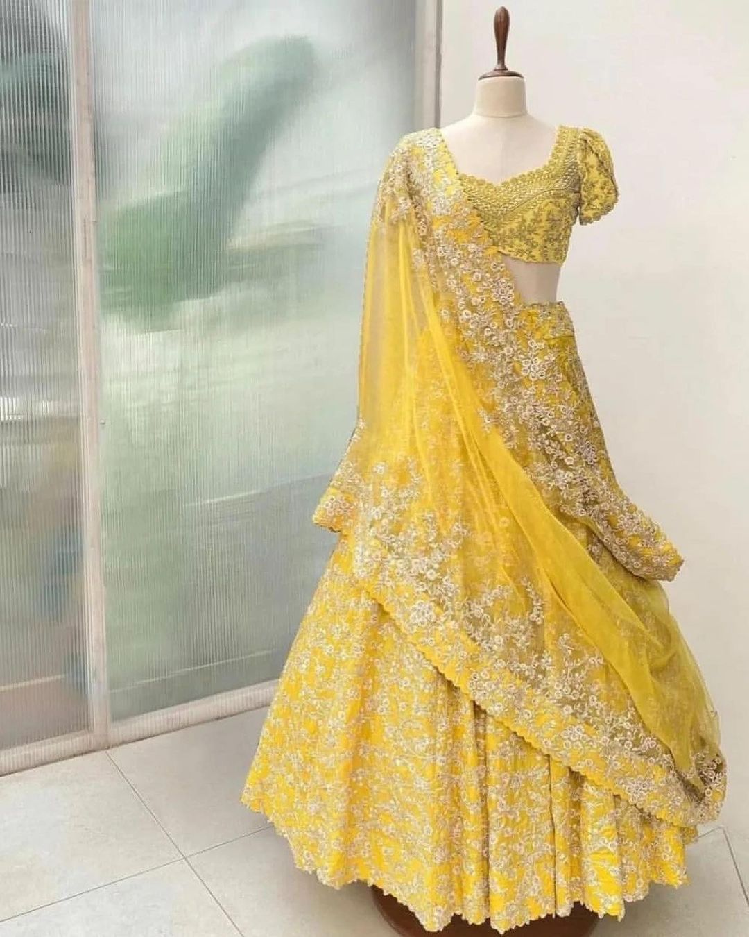 New & Latest Yellow Saree Blouse Designs